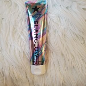NWOT GlamGlow daily conditioning cleanser